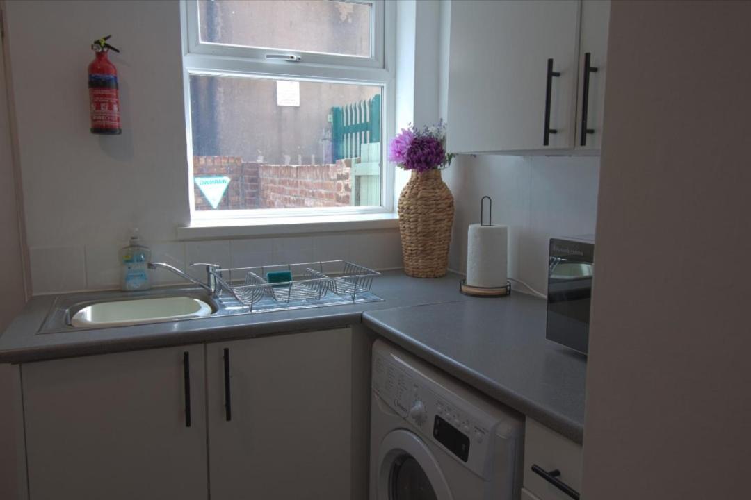 Egton St - Stylish House With Parking, Near Town! Βίλα Kingston upon Hull Εξωτερικό φωτογραφία